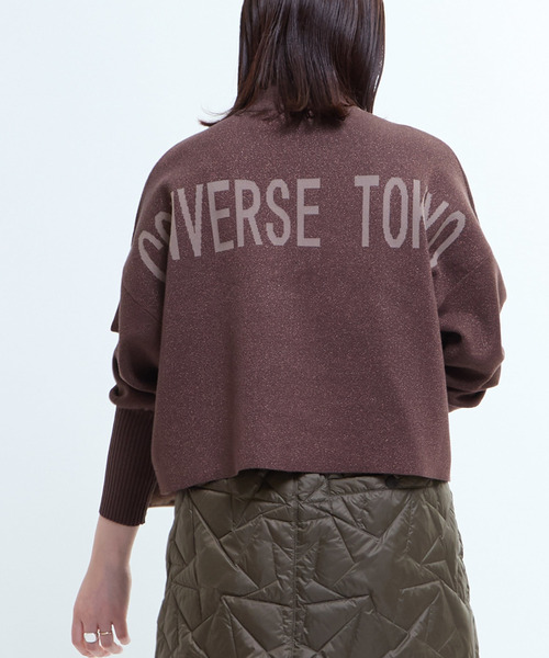 CONVERSE TOKYO（コンバーストウキョウ）の「BACK LOGO GLITTER PULLOVER（ニット/セーター・レディース・ブラック/ブラウン/グレー・FREE）」の22枚目の写真