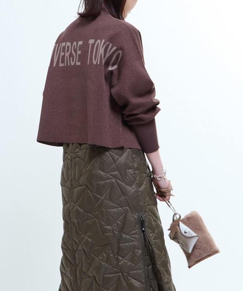 CONVERSE TOKYO（コンバーストウキョウ）の「BACK LOGO GLITTER PULLOVER（ニット/セーター・レディース・ブラック/ブラウン/グレー・FREE）」の4枚目の写真