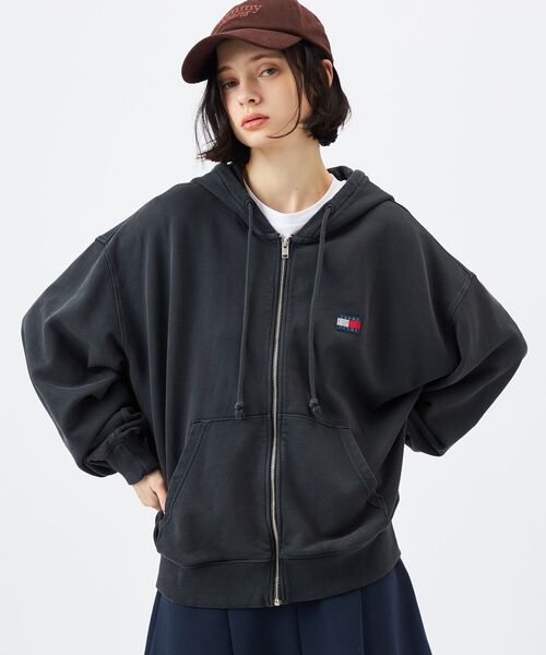 tommy jeans（トミー ジーンズ）の「90Sニュークラシックフルジップパーカー（スウェット・メンズ・グレー/アイボリー・LARGE/X-LARGE/SMALL/MEDIUM）」の21枚目の写真