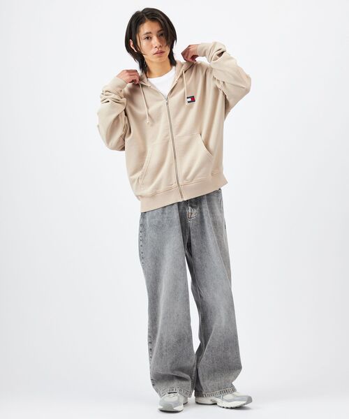 tommy jeans（トミー ジーンズ）の「90Sニュークラシックフルジップパーカー（スウェット・メンズ・グレー/アイボリー・LARGE/X-LARGE/SMALL/MEDIUM）」の10枚目の写真