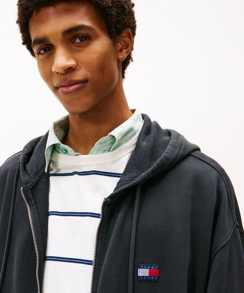 tommy jeans（トミー ジーンズ）の「90Sニュークラシックフルジップパーカー（スウェット・メンズ・グレー/アイボリー・LARGE/X-LARGE/SMALL/MEDIUM）」の13枚目の写真