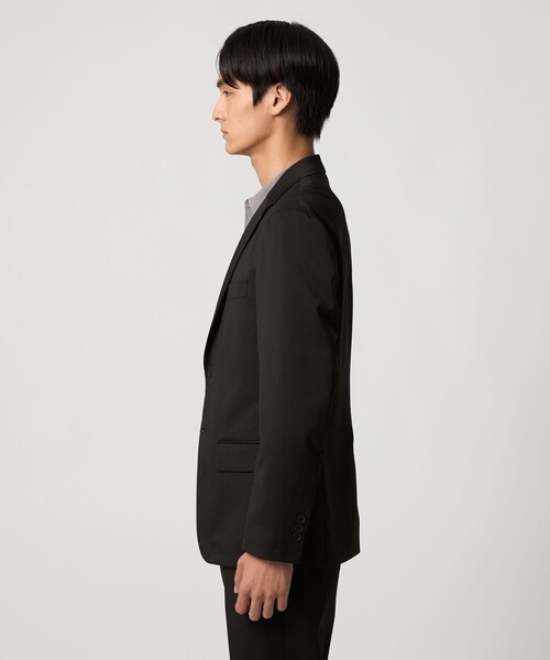 UNITED ARROWS（ユナイテッドアローズ）の「ハイツイスト シングル 2ボタン テーラードジャケット UA COZY ウォッシャブル 防しわ ヨコストレッチ（テーラードジャケット・メンズ・ブラック・S/L/XL/XXL/M）」の5枚目の写真