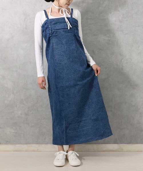 Bleu Bleuet(ブルーブルーエ)の「【ZOZO限定】デニムギャザーワンピース(ワンピース・レディース・ブルー系その他/ブルー/グレー・M)」の3枚目の写真