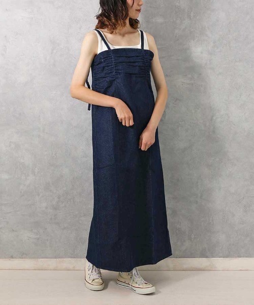 Bleu Bleuet(ブルーブルーエ)の「【ZOZO限定】デニムギャザーワンピース(ワンピース・レディース・ブルー系その他/ブルー/グレー・M)」の21枚目の写真