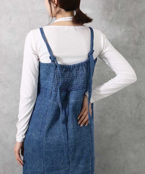 Bleu Bleuet(ブルーブルーエ)の「【ZOZO限定】デニムギャザーワンピース(ワンピース・レディース・ブルー系その他/ブルー/グレー・M)」の15枚目の写真