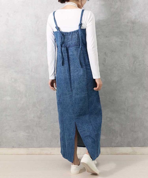 Bleu Bleuet(ブルーブルーエ)の「【ZOZO限定】デニムギャザーワンピース(ワンピース・レディース・ブルー系その他/ブルー/グレー・M)」の10枚目の写真
