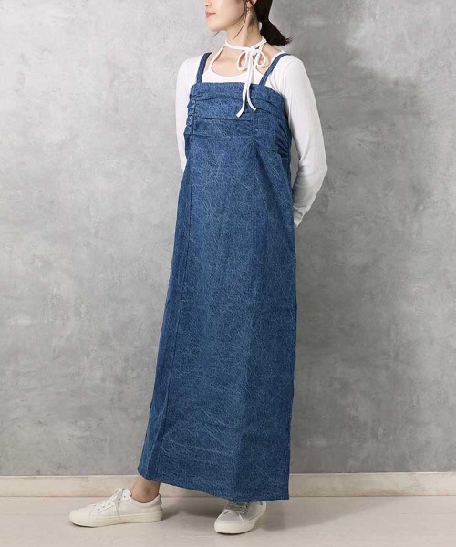 Bleu Bleuet(ブルーブルーエ)の「【ZOZO限定】デニムギャザーワンピース(ワンピース・レディース・ブルー系その他/ブルー/グレー・M)」の16枚目の写真