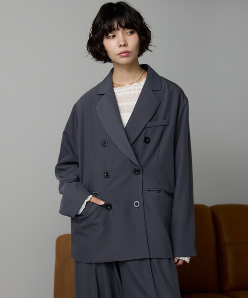 SOTT(ソット)の「Double-Breasted Tailored Jacket / ダブルブレストテーラードジャケット(テーラードジャケット・レディース・ストライプ/チャコールグレー・FREE)」の5枚目の写真