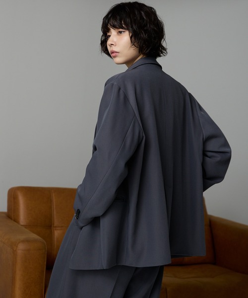SOTT(ソット)の「Double-Breasted Tailored Jacket / ダブルブレストテーラードジャケット(テーラードジャケット・レディース・ストライプ/チャコールグレー・FREE)」の9枚目の写真