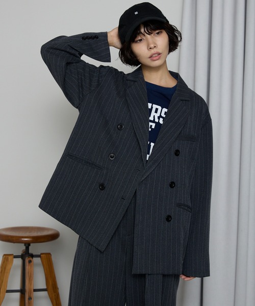 SOTT(ソット)の「Double-Breasted Tailored Jacket / ダブルブレストテーラードジャケット(テーラードジャケット・レディース・ストライプ/チャコールグレー・FREE)」の15枚目の写真