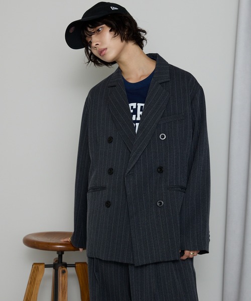 SOTT(ソット)の「Double-Breasted Tailored Jacket / ダブルブレストテーラードジャケット(テーラードジャケット・レディース・ストライプ/チャコールグレー・FREE)」の19枚目の写真