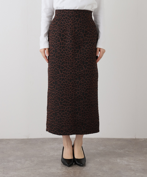 La TOTALITE（ラトータリテ）の「【洗える】フェイクレザー・ジャガードスカート（スカート・レディース・ウッド/ベージュ/ブラウン・40/38/36）」の17枚目の写真