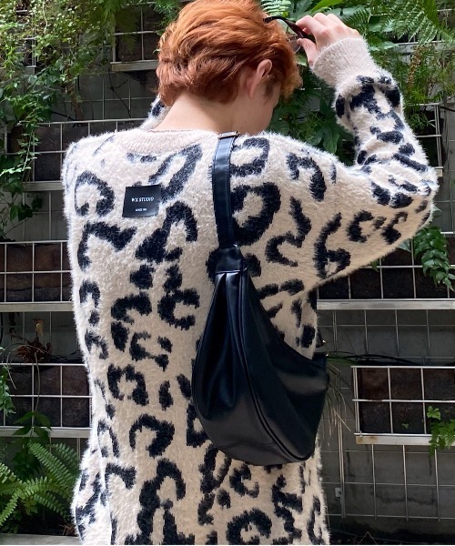 link lot(リンクロット)の「モヘアタッチレオパード柄ビッグニット(ニット/セーター・メンズ・レオパード・M)」の5枚目の写真