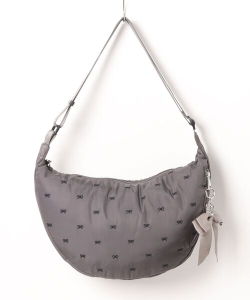 SALON de RUBAN（サロンドルヴァン）の「【SALON de RUBAN / サロン ド ルヴァン】 リボンチャームショルダーバッグ（ショルダーバッグ・レディース・ブラック/ライトグレー/ダークグレー/モカ・FREE）」の3枚目の写真