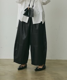 レザーコクーンワイドパンツ
