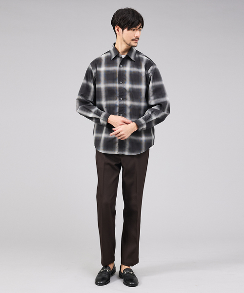 ABAHOUSE GRAY(アバハウスグレイ)の「【軽量 / 吸水速乾】セオアルファ オンブレーチェック 長袖シャツ(シャツ/ブラウス・メンズ・ネイビー/ブラック/グレイッシュベージュ・48/46/50)」の4枚目の写真