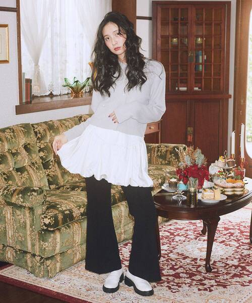 earth music&ecology（アースミュージックアンドエコロジー）の「ラウンド切り替えバルーンミニスカート（スカート・レディース・アイボリー/ブラック・FREE）」の16枚目の写真