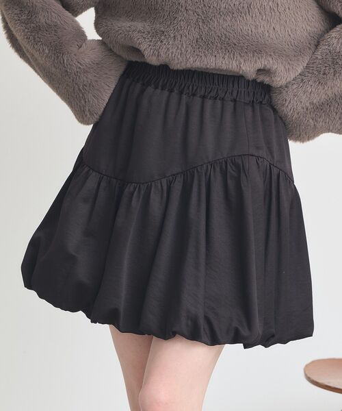 earth music&ecology（アースミュージックアンドエコロジー）の「ラウンド切り替えバルーンミニスカート（スカート・レディース・アイボリー/ブラック・FREE）」の18枚目の写真