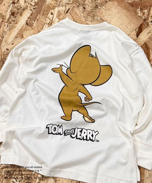 Tom&Jerry(トムアンドジェリー)の「【トム&ジェリー/TOM&JERRY】 オーバーサイズ ロンT(Tシャツ/カットソー・キッズ・ブラック/グレー系その他/オフホワイト/杢グレー/ダークグリーン/ホワイト系その他2/ブラック系その他/ホワイト系その他/ホワイト系その他3/ベージュ系その他/チャコール/ベージュ/パープル/オレンジ/グリーン系その他/ネイビー・110/120/130/140/150/160)」の2枚目の写真