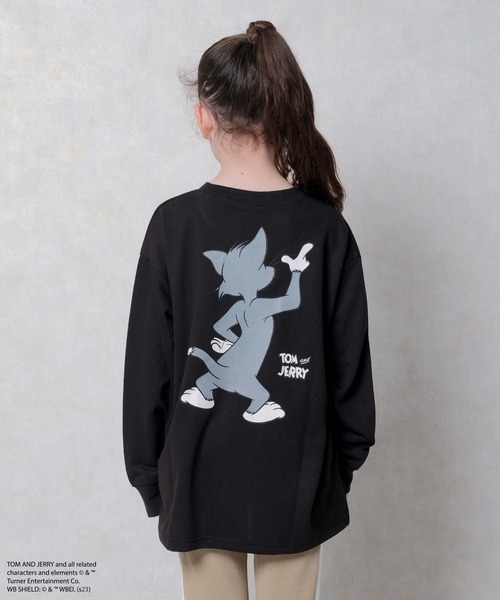 Tom&Jerry(トムアンドジェリー)の「【トム&ジェリー/TOM&JERRY】 オーバーサイズ ロンT(Tシャツ/カットソー・キッズ・ブラック/グレー系その他/オフホワイト/杢グレー/ダークグリーン/ホワイト系その他2/ブラック系その他/ホワイト系その他/ホワイト系その他3/ベージュ系その他/チャコール/ベージュ/パープル/オレンジ/グリーン系その他/ネイビー・110/120/130/140/150/160)」の6枚目の写真