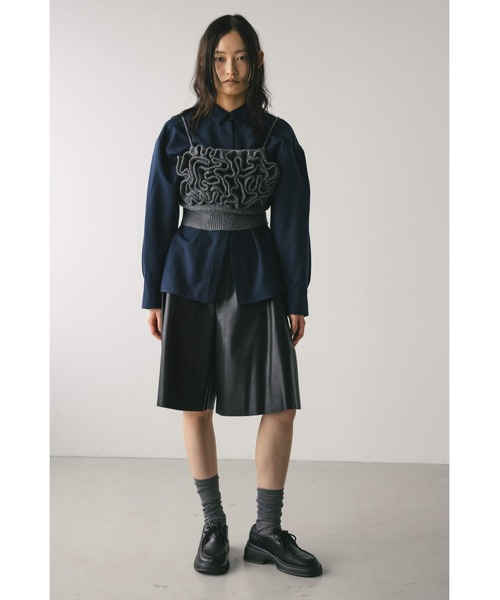 STYLEMIXER(スタイルミキサー)の「フェイクレザーハーフパンツ(その他パンツ・レディース・ブラウン/ブラック・SMALL/MEDIUM)」の3枚目の写真