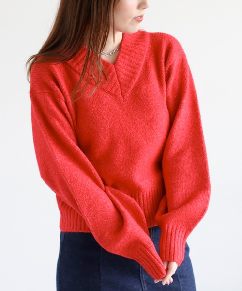 cepo(セポ)の「ウール混Vネックソデボリュームニットプルオーバー(ニット/セーター・レディース・オフホワイト/カーキ/レッド/チャコール・M)」の10枚目の写真