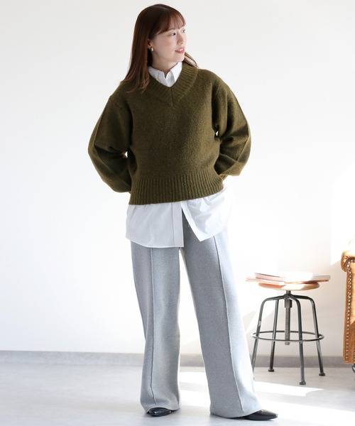 cepo(セポ)の「ウール混Vネックソデボリュームニットプルオーバー(ニット/セーター・レディース・オフホワイト/カーキ/レッド/チャコール・M)」の18枚目の写真