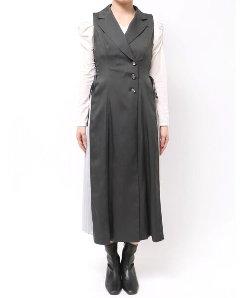 dazzlin（ダズリン）の「サイドプリーツテーラーワンピース（ワンピース・レディース・アイボリー/チャコールグレー/ブラウン/オフホワイト/グレー/その他1・SMALL/MEDIUM）」の17枚目の写真