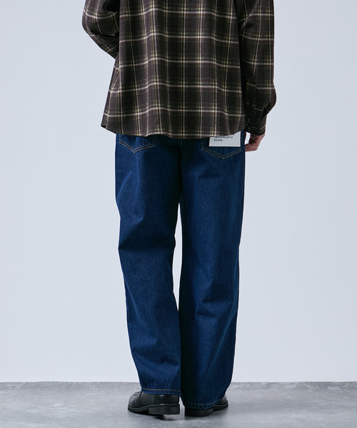 OSKR(オーエスケーアール)の「OSKR別注 ストレートデニムパンツ(デニムパンツ・メンズ・ブラック/ネイビー・MEDIUM/LARGE)」の21枚目の写真