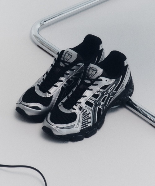 ASICS(アシックス)の「GEL-KAYANO 12.1 1203A759.001(スニーカー・メンズ・ブラック・26.0cm/26.5cm/27.0cm/27.5cm/28.0cm/23.0cm/25.0cm/23.5cm/24.0cm/24.5cm/22.5cm/28.5cm)」の11枚目の写真