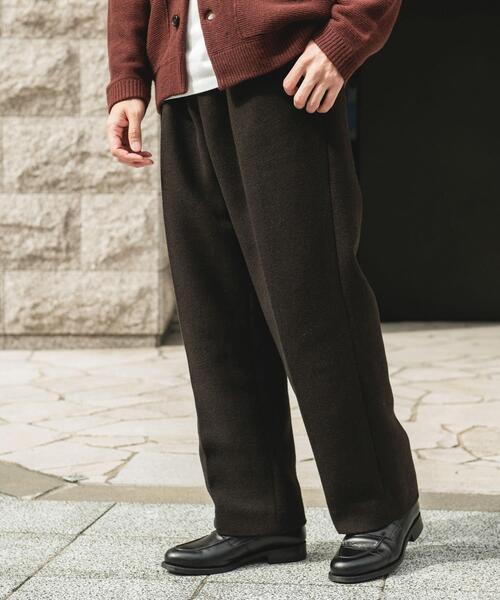 URBAN RESEARCH DOORS(アーバンリサーチドアーズ)の「『UR TECH』完声/暖 2タックワイドパンツ(その他パンツ・メンズ・ブラウン/チャコールグレー・SMALL/MEDIUM/LARGE)」の4枚目の写真