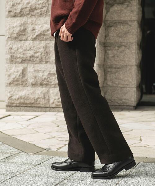 URBAN RESEARCH DOORS(アーバンリサーチドアーズ)の「『UR TECH』完声/暖 2タックワイドパンツ(その他パンツ・メンズ・ブラウン/チャコールグレー・SMALL/MEDIUM/LARGE)」の8枚目の写真