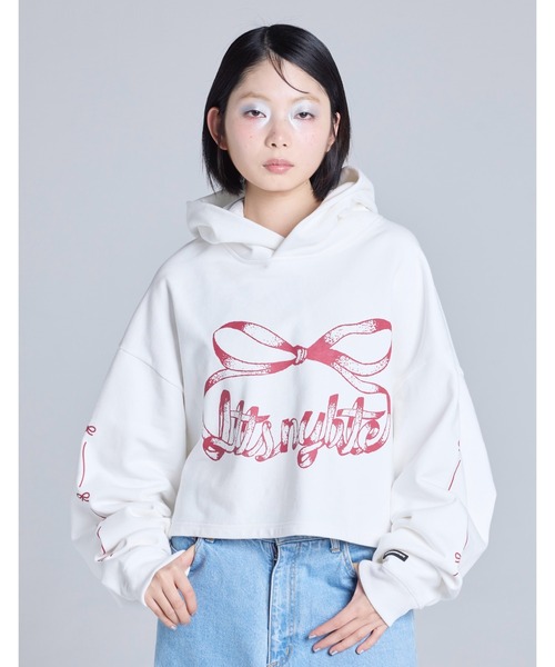 Little sunny bite（リトルサニーバイト）の「short ribbon sweat hoodie（パーカー・レディース・ブラック/ホワイト/ピンク・SMALL/MEDIUM）」の4枚目の写真