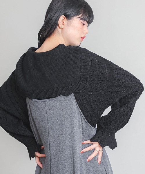 somari imagination(ソマリ イマジネーション)の「『スカラップセーラーケーブルニット』(ニット/セーター・レディース・レッド/ブラック・1/2)」の4枚目の写真