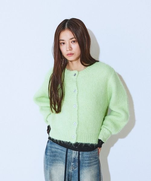 JEANASIS(ジーナシス)の「3Gリッチシャギーショートクルーニットカーディガン/629912(カーディガン/ボレロ・レディース・ブラウン系その他/チャコールグレー/オフホワイト/ライム・FREE)」の4枚目の写真