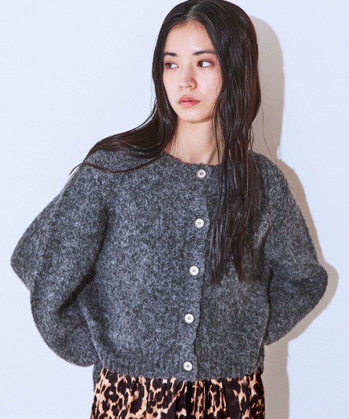 JEANASIS(ジーナシス)の「3Gリッチシャギーショートクルーニットカーディガン/629912(カーディガン/ボレロ・レディース・ブラウン系その他/チャコールグレー/オフホワイト/ライム・FREE)」の17枚目の写真