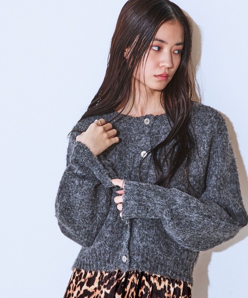JEANASIS(ジーナシス)の「3Gリッチシャギーショートクルーニットカーディガン/629912(カーディガン/ボレロ・レディース・ブラウン系その他/チャコールグレー/オフホワイト/ライム・FREE)」の16枚目の写真