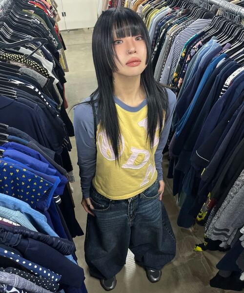 PRENDA(プレンダ)の「PRDA BIG PATCH RAGLAN LONG SLEEVE MUSTARD(Tシャツ/カットソー・レディース・その他・FREE)」の2枚目の写真