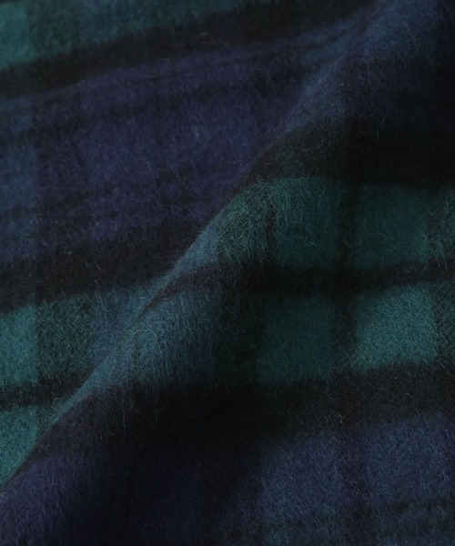 NANO universe（ナノユニバース）の「ソフトカシミヤブレンドチェックマフラー（マフラー・メンズ・グレー/グリーン/イエロー・FREE）」の13枚目の写真