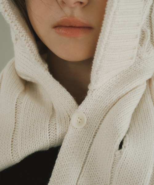 ROCKFISH WEATHERWEAR（ロックフィッシュウェザーウェア）の「DIAMOND CABLE BALACLAVA（マフラー・レディース・グレー/アイボリー/オリーブ/ラベンダー・FREE）」の5枚目の写真