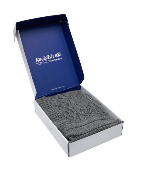 ROCKFISH WEATHERWEAR（ロックフィッシュウェザーウェア）の「DIAMOND CABLE BALACLAVA（マフラー・レディース・グレー/アイボリー/オリーブ/ラベンダー・FREE）」の22枚目の写真