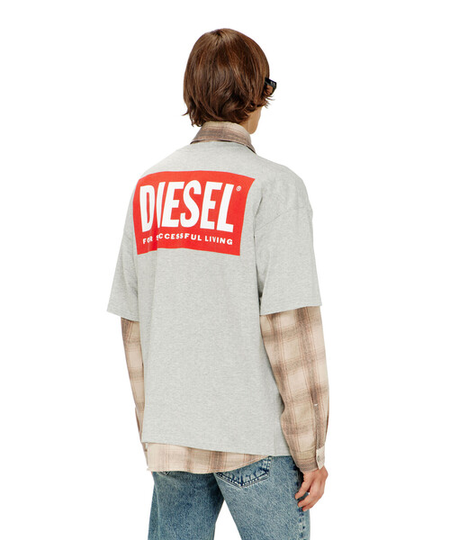 DIESEL(ディーゼル)の「メンズ Tシャツ T-BOXT-BISK(Tシャツ/カットソー・メンズ・ホワイト系その他/ブラック/グレー系その他/グレー・LARGE/MEDIUM/X-LARGE/SMALL/X-SMALL/XX-LARGE/XXX-LARGE)」の9枚目の写真