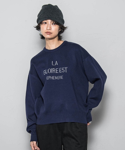MAYSON GREY(メイソングレイ)の「【WEB限定】刺繍ロゴニットプルオーバー≪洗濯機で洗える≫(ニット/セーター・レディース・ライトグレー/ネイビー/ベージュ・M)」の1枚目の写真
