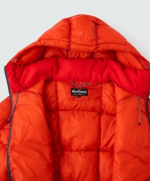 WILD THINGS（ワイルドシングス）の「WILD THINGS BIVOUAC LOFT JACKET（ワイルドシングス ビバーク ロフトジャケット）（ダウンジャケット/コート・メンズ・ブラック/レッド系・X-SMALL/SMALL/MEDIUM/LARGE/X-LARGE）」の6枚目の写真