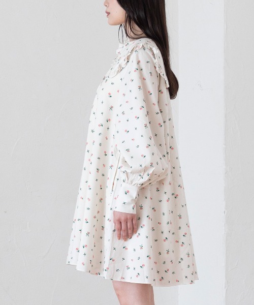 Cath Kidston（キャスキッドソン）の「セーラーミニワンピース Lace Springs（ワンピース・レディース・ダークグリーン/アイボリー・FREE）」の4枚目の写真