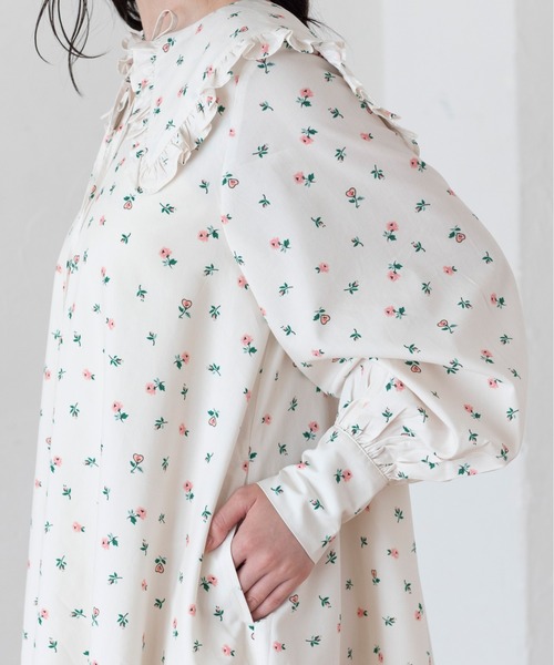 Cath Kidston（キャスキッドソン）の「セーラーミニワンピース Lace Springs（ワンピース・レディース・ダークグリーン/アイボリー・FREE）」の7枚目の写真