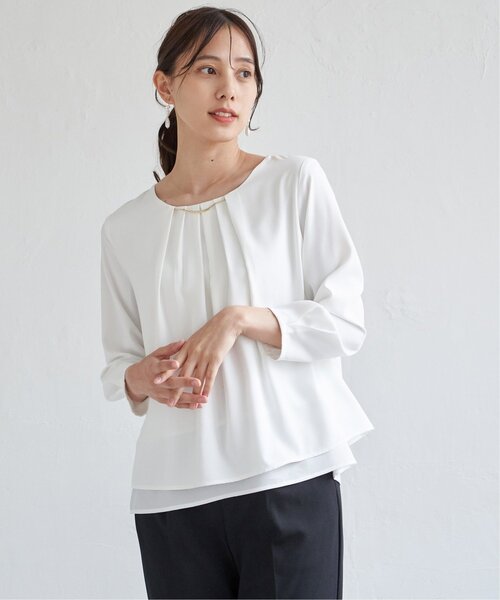 ikka（イッカ）の「チャームデザインブラウス（シャツ/ブラウス・レディース・グレイッシュベージュ/オフホワイト/その他1・M/L/S）」の8枚目の写真