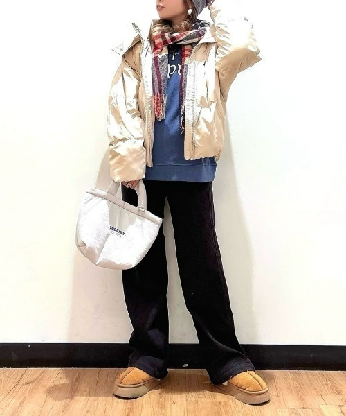 EDWIN（エドウィン）の「【EDWIN】BODY FIRE イージーワイドパンツ (裏起毛素材 / リラックスシルエット / 発熱効果)（その他パンツ・レディース・ブラック・XS/S/M/L/XL）」の18枚目の写真