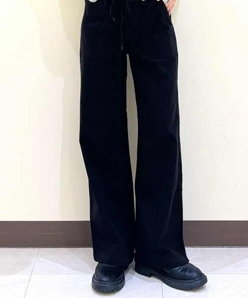 EDWIN（エドウィン）の「【EDWIN】BODY FIRE イージーワイドパンツ (裏起毛素材 / リラックスシルエット / 発熱効果)（その他パンツ・レディース・ブラック・XS/S/M/L/XL）」の7枚目の写真