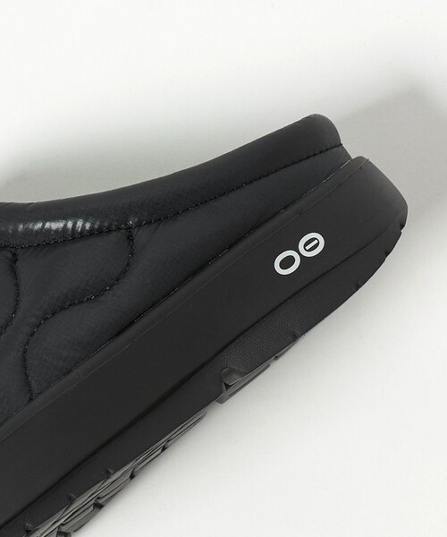 OOFOS(ウーフォス)の「<OOFOS> OOcOOzie(サンダル・レディース・ブラック・23cm/24cm/25cm)」の13枚目の写真